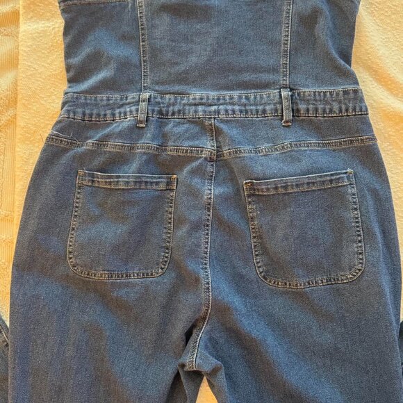Button Down Denim Overall Jumpsuit - Picture 5 of 5